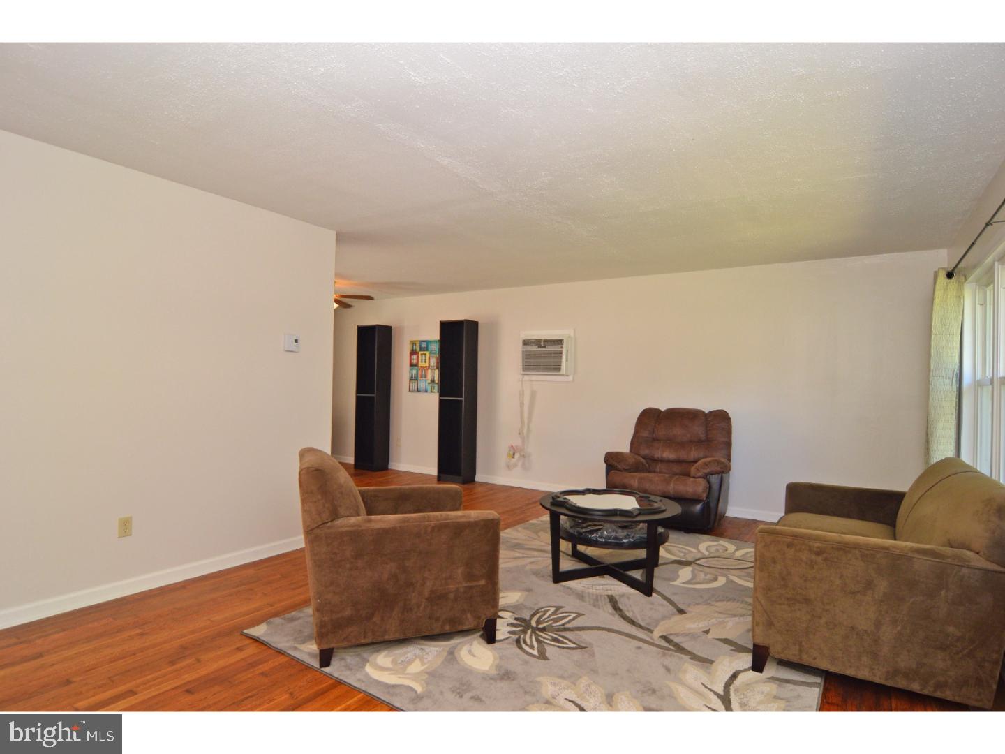 105 Park Avenue Sinking Spring, PA 19608 - Photo 3 of 25 Gallery Image 3