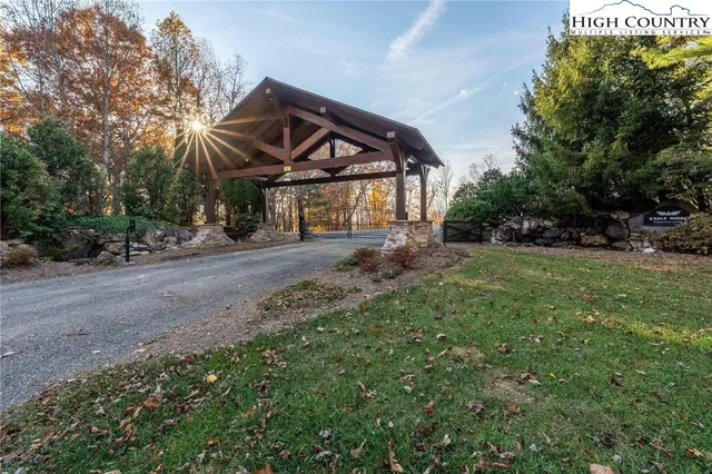 $99,900 | Lot 51 Redbud Circle, Butler, TN 37640