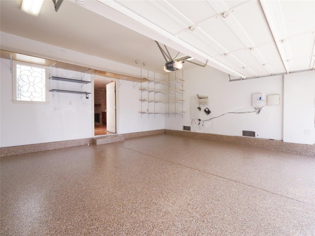 500 3rd Street Manhattan Beach, CA 90266 - Photo 40 of 40 Epoxy coated garage floor
