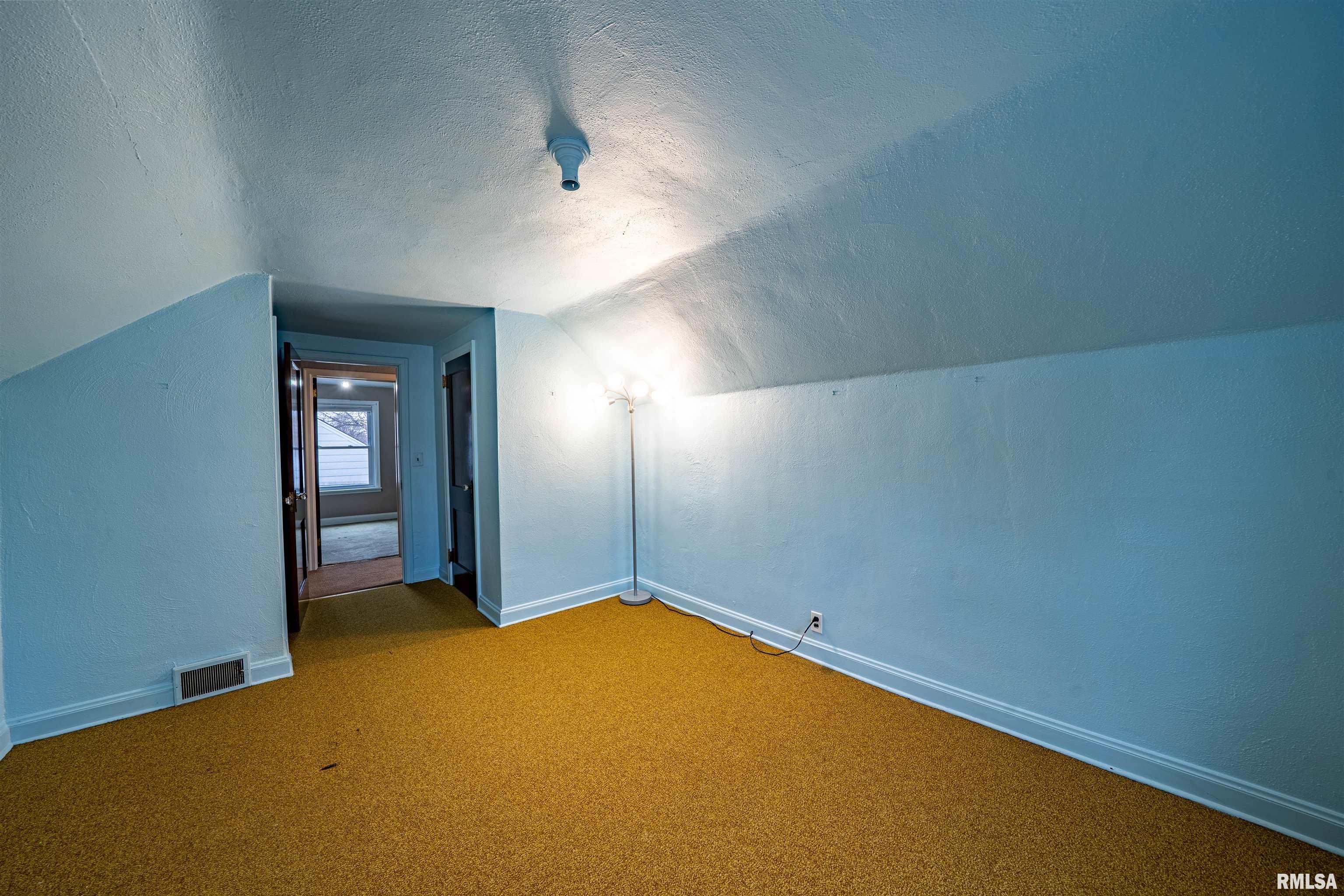 1227 State Street Pekin, IL 61554 - Photo 28 of 49