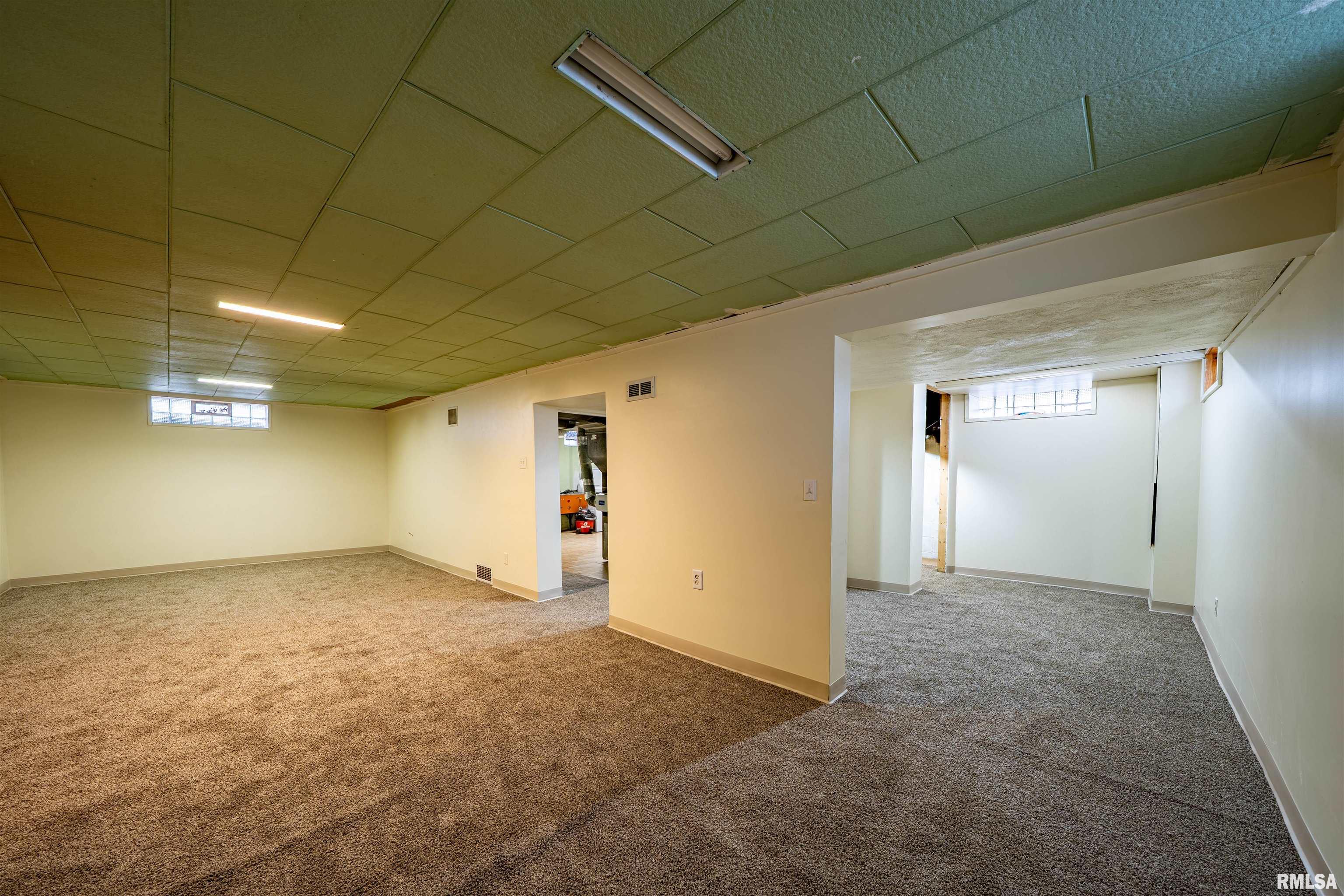 1227 State Street Pekin, IL 61554 - Photo 40 of 49