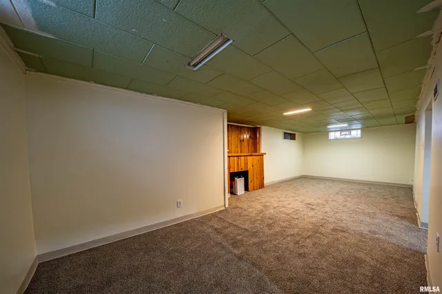 $135,900 | 1227 State Street, Pekin, IL 61554