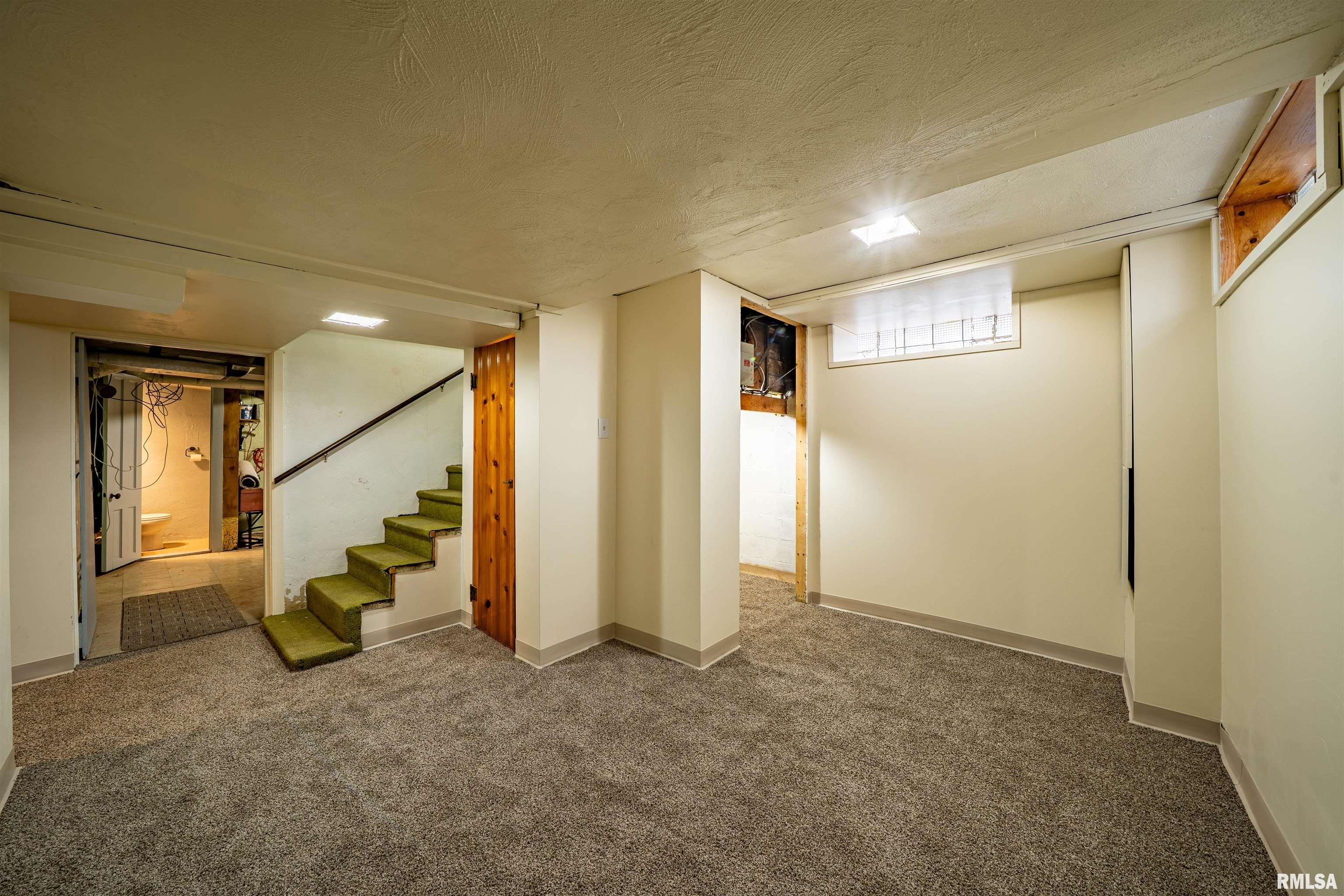 1227 State Street Pekin, IL 61554 - Photo 42 of 49