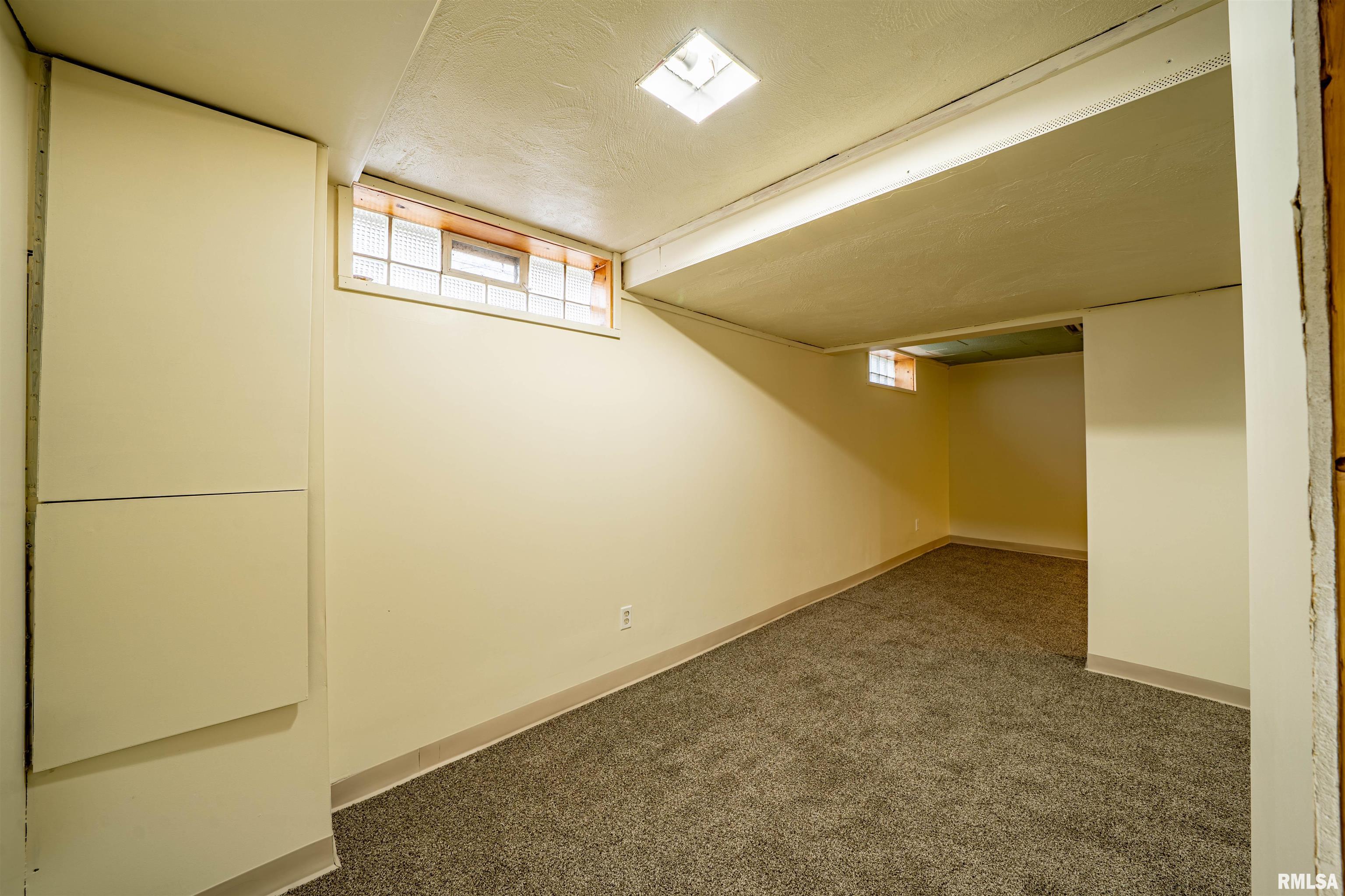 1227 State Street Pekin, IL 61554 - Photo 44 of 49