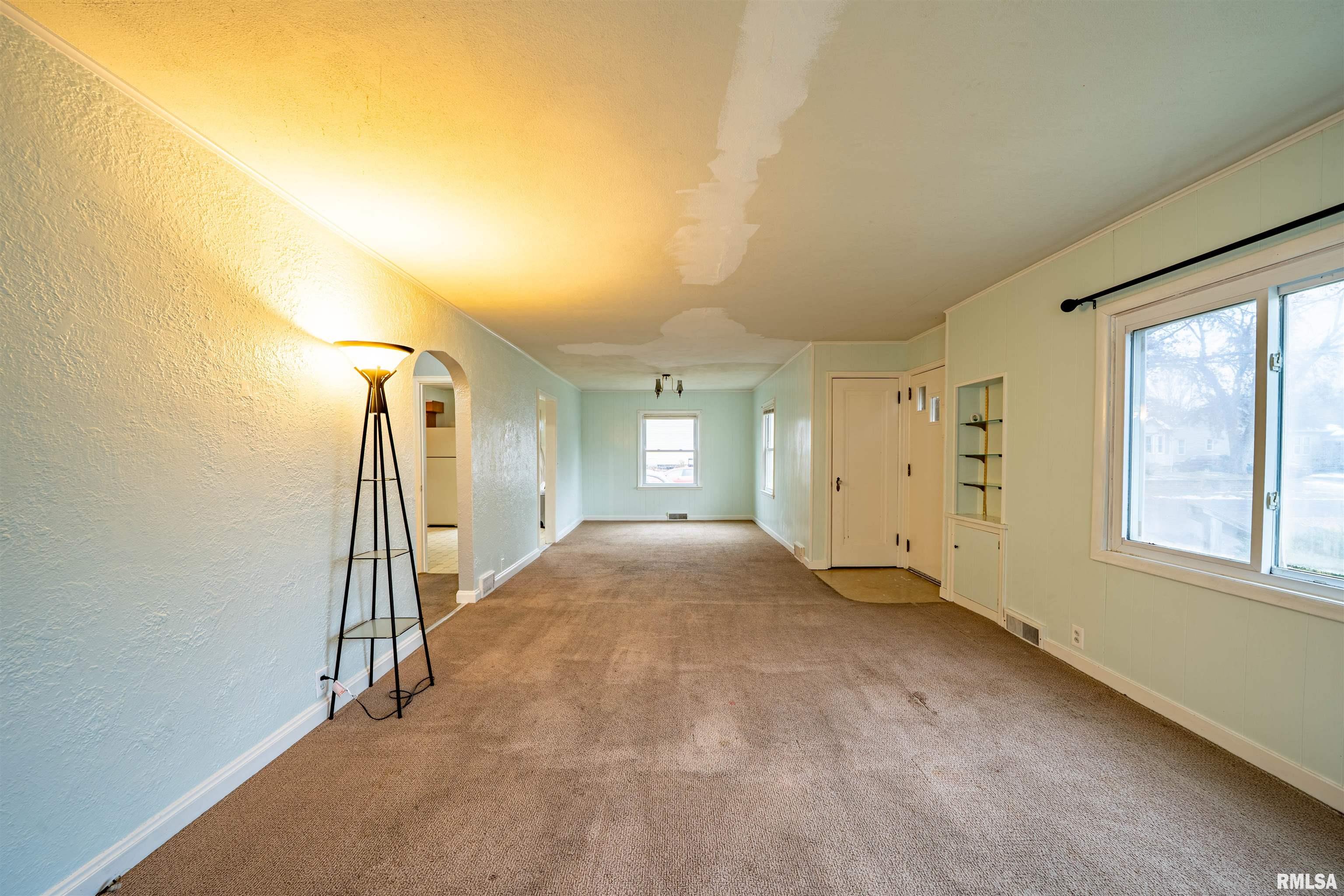 1227 State Street Pekin, IL 61554 - Photo 9 of 49