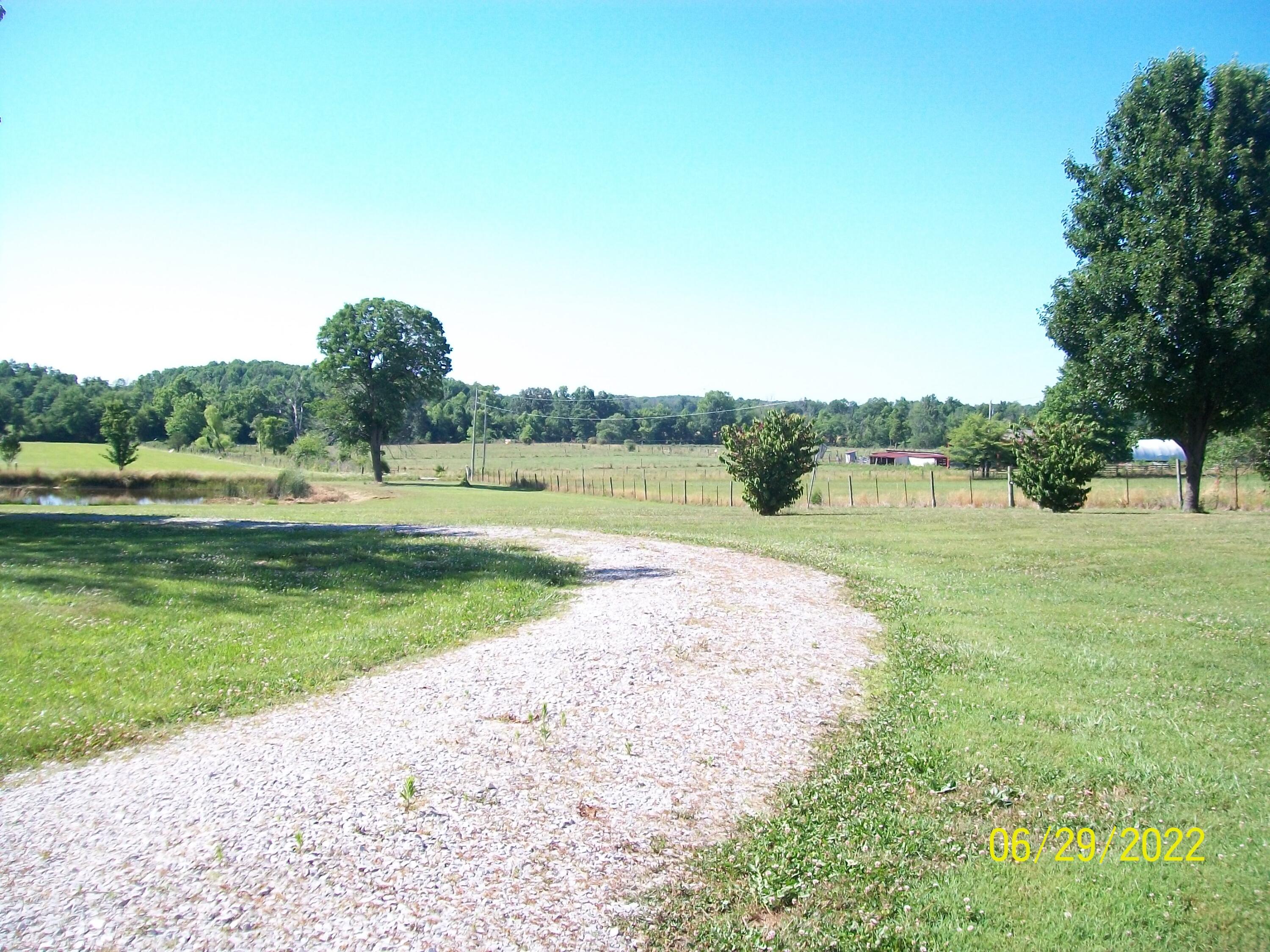 1900 Liberty Road Eubank, KY 42567 - Photo 46 of 54 100_6072