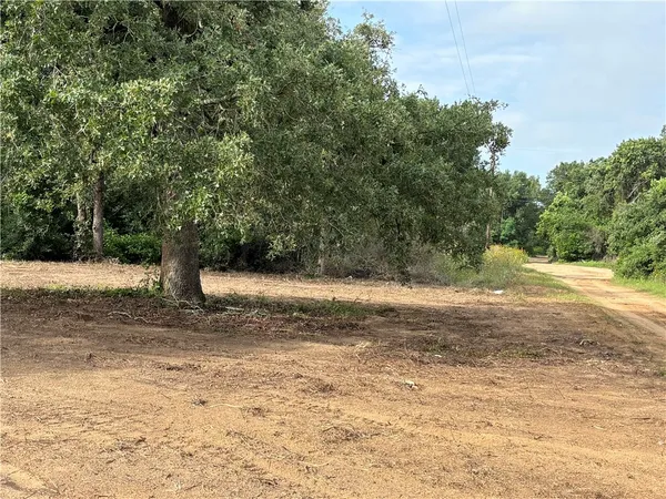 $80,500 | 385 Dogwood Drive, Caldwell, TX 77836