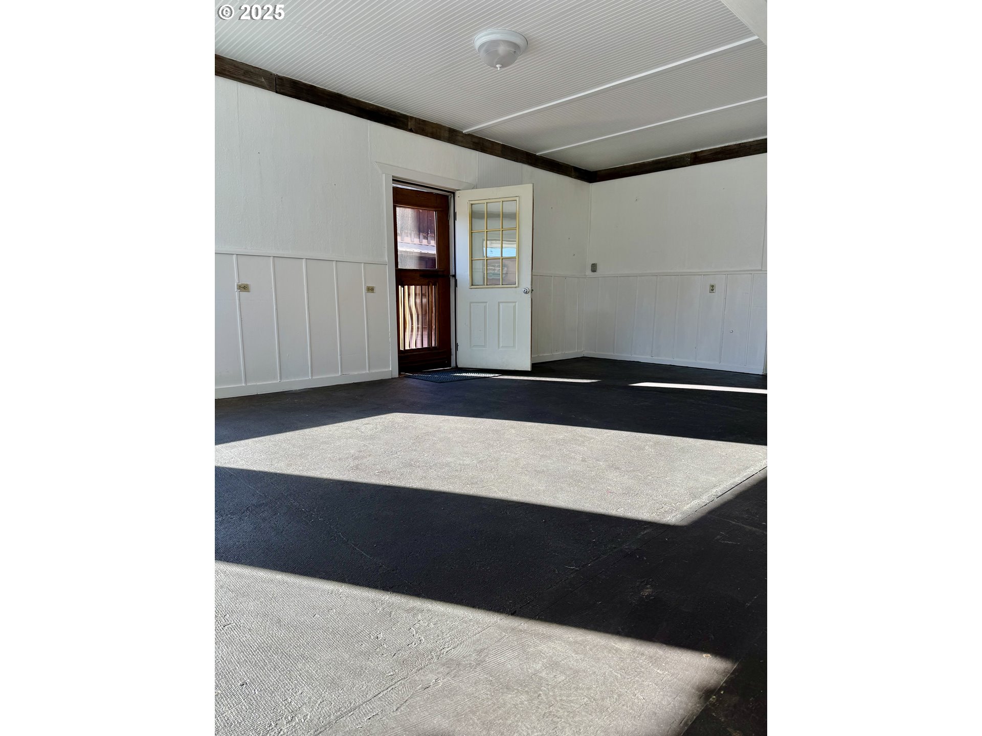 142 Front Street Prairie City, OR 97869 - Photo 4 of 29