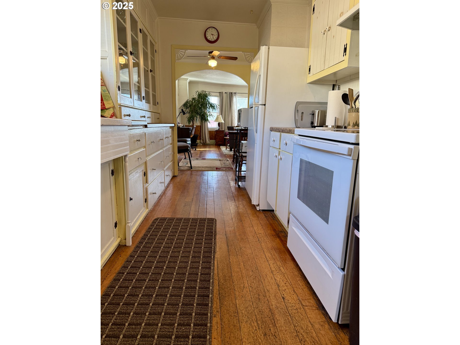 142 Front Street Prairie City, OR 97869 - Photo 8 of 29