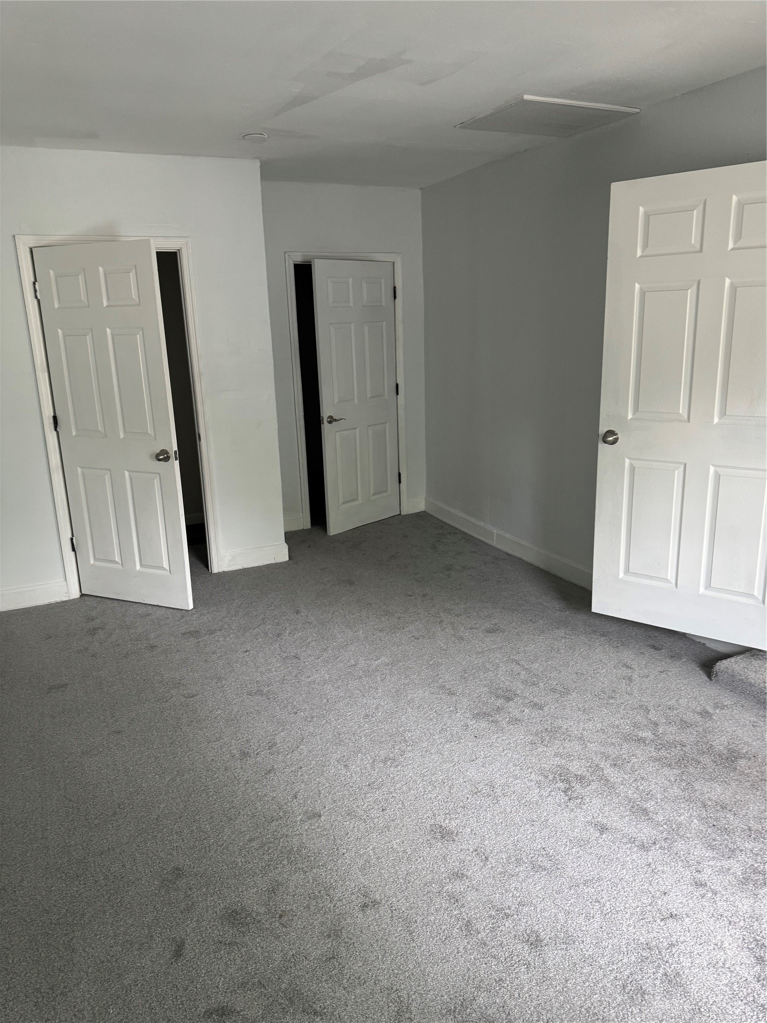 4215 Botany Lane Houston, TX 77047 - Photo 9 of 23 a view of empty room