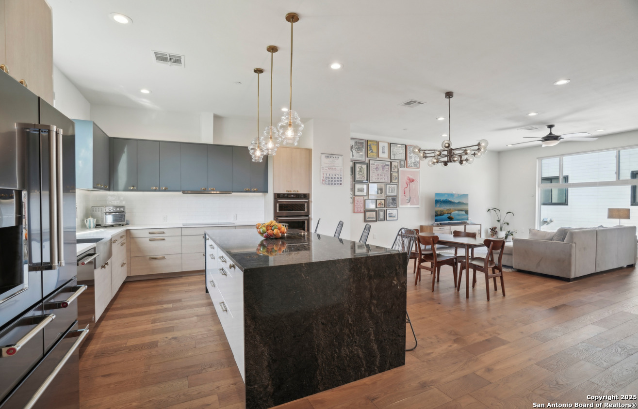 310 Clay San Antonio, TX 78204 - Photo 1 of 1