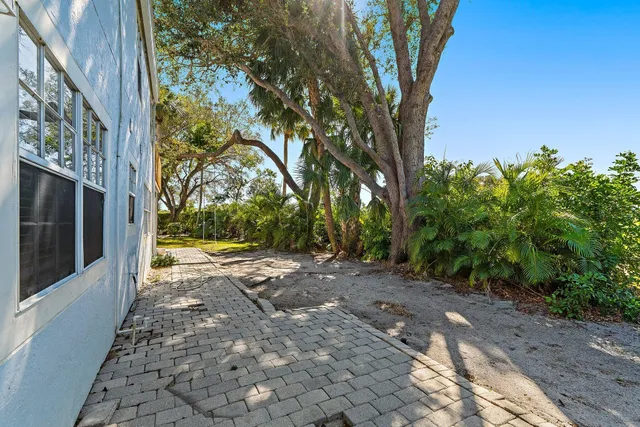 a room with lots of storage and a utility room