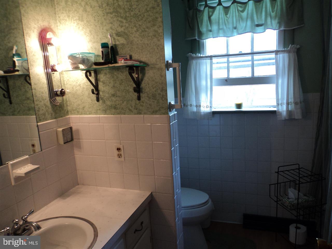 4690 Charles Road Mechanicsburg, PA 17050 - Photo 8 of 10 Gallery Image 8