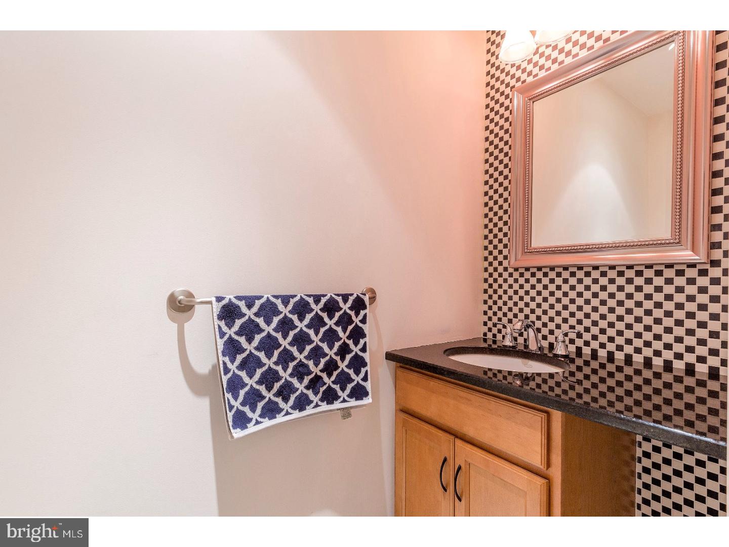 1725 Pine Street Philadelphia, PA 19103 - Photo 16 of 25