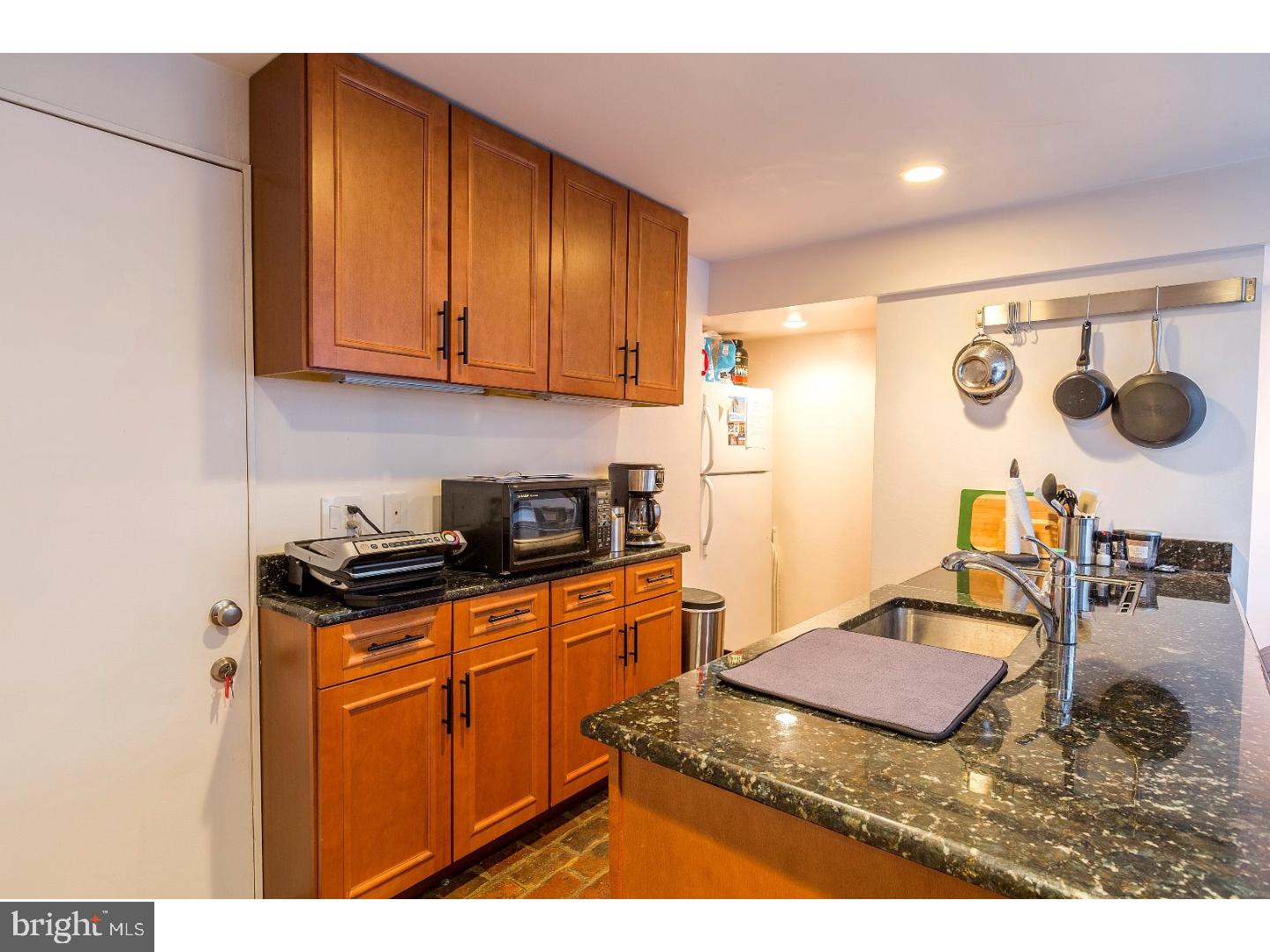 1725 Pine Street Philadelphia, PA 19103 - Photo 22 of 25