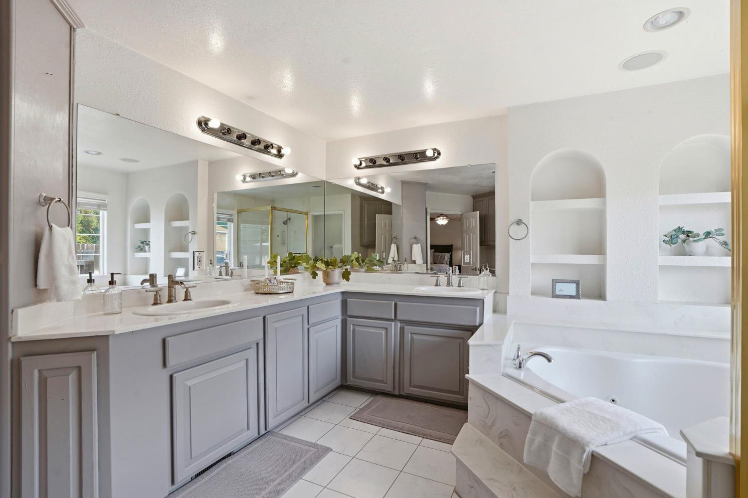 11378 Mountain View Road Tracy, CA 95376 - Photo 26 of 61 Gallery Image 26