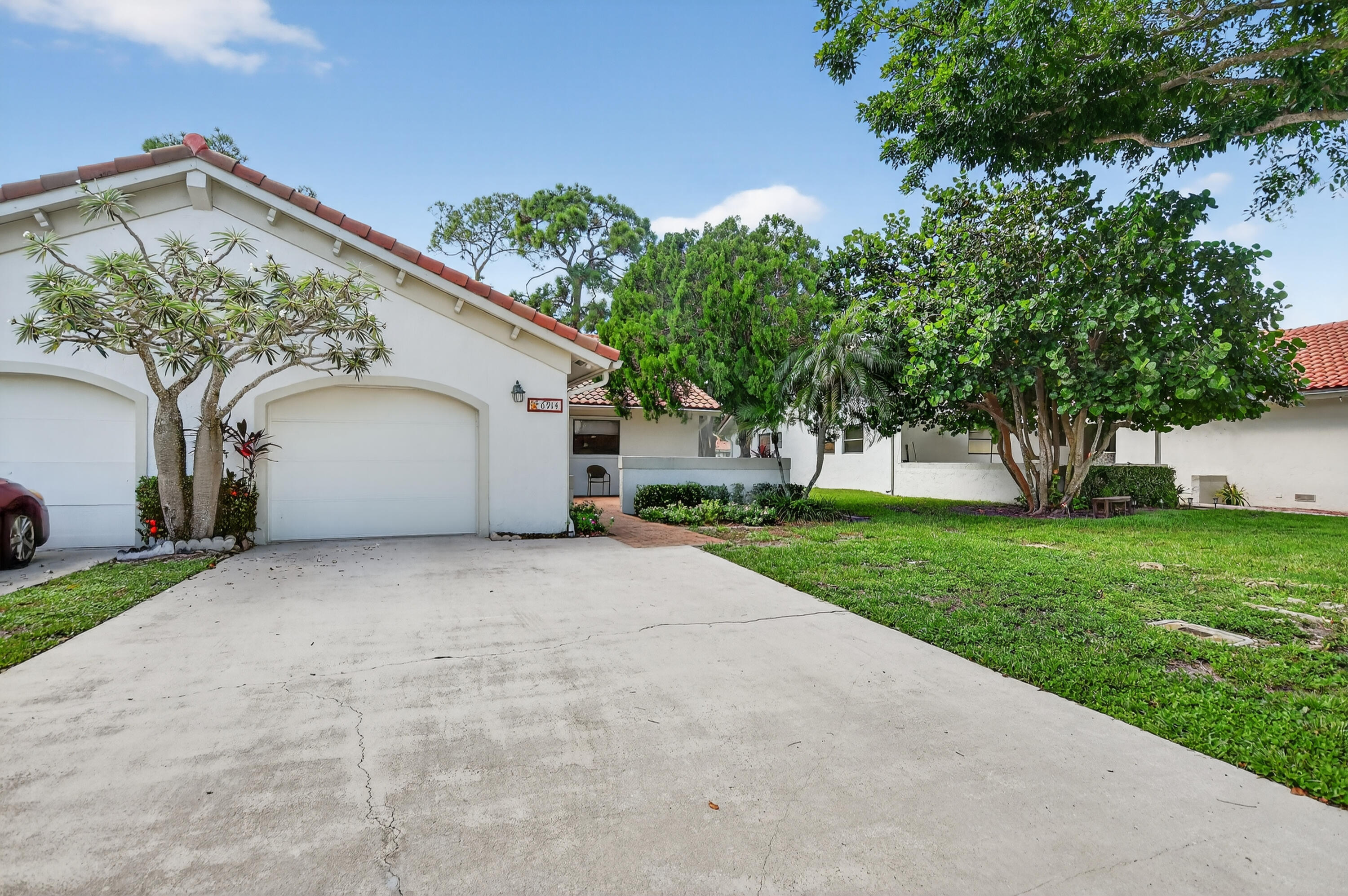 6914 Escobar Court Boca Raton, FL 33433 - Photo 1 of 39 FRONT