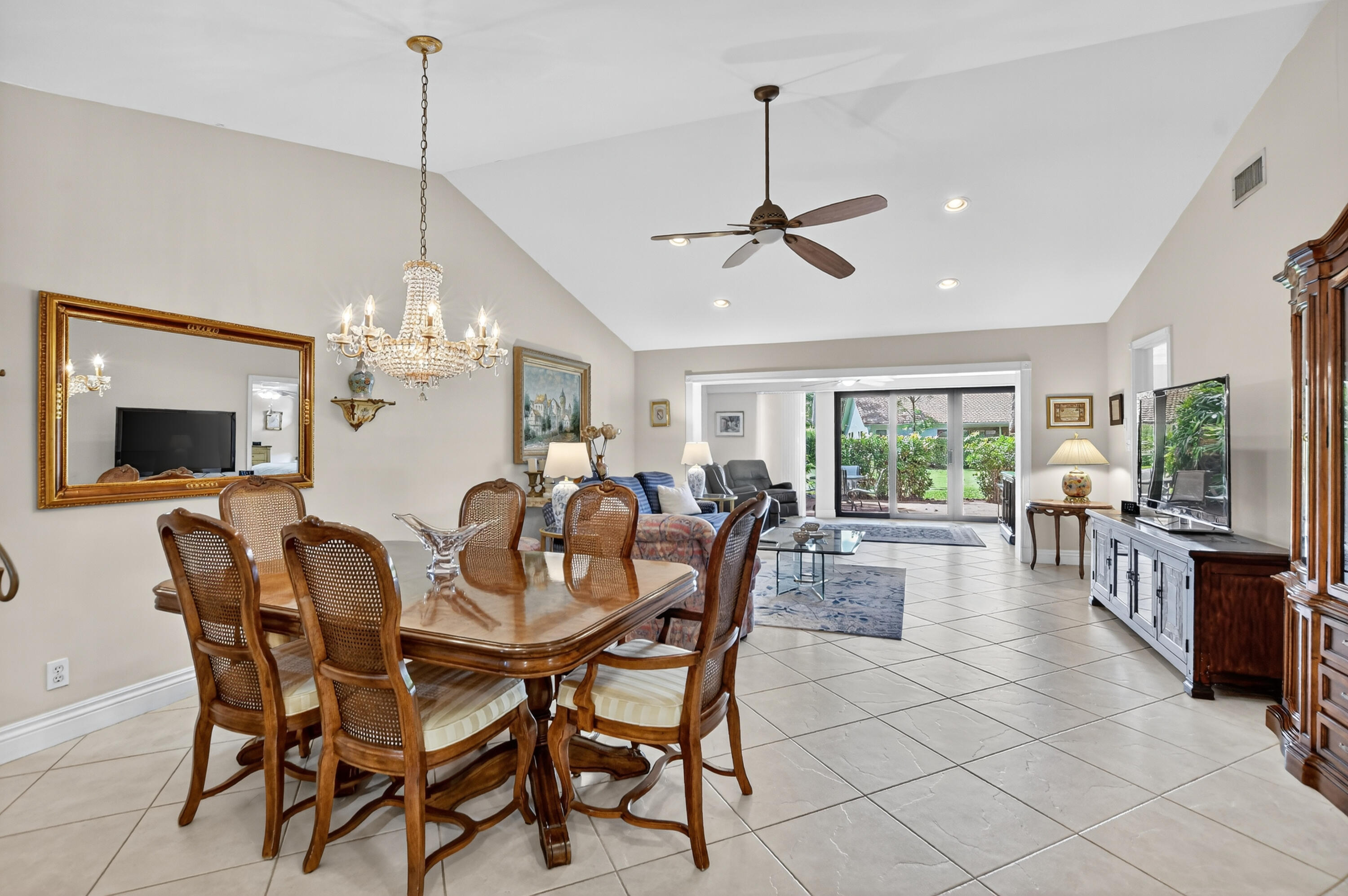 6914 Escobar Court Boca Raton, FL 33433 - Photo 11 of 39 GREAT ROOM