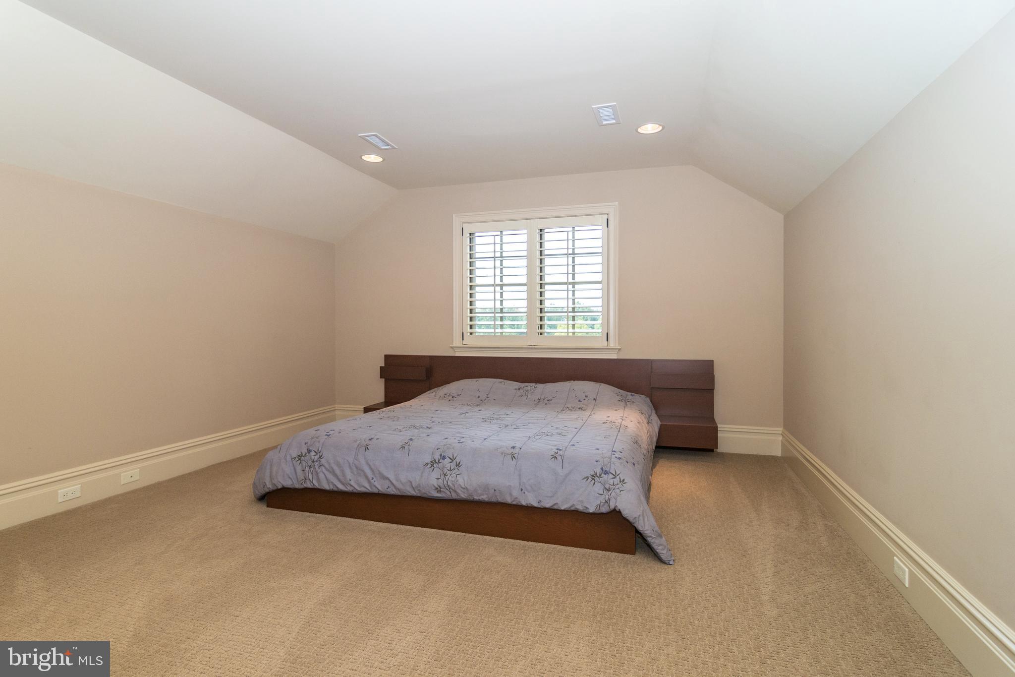 212 Cathcart Road Ambler, PA 19002 - Photo 35 of 46 3rd Floor Bedroom