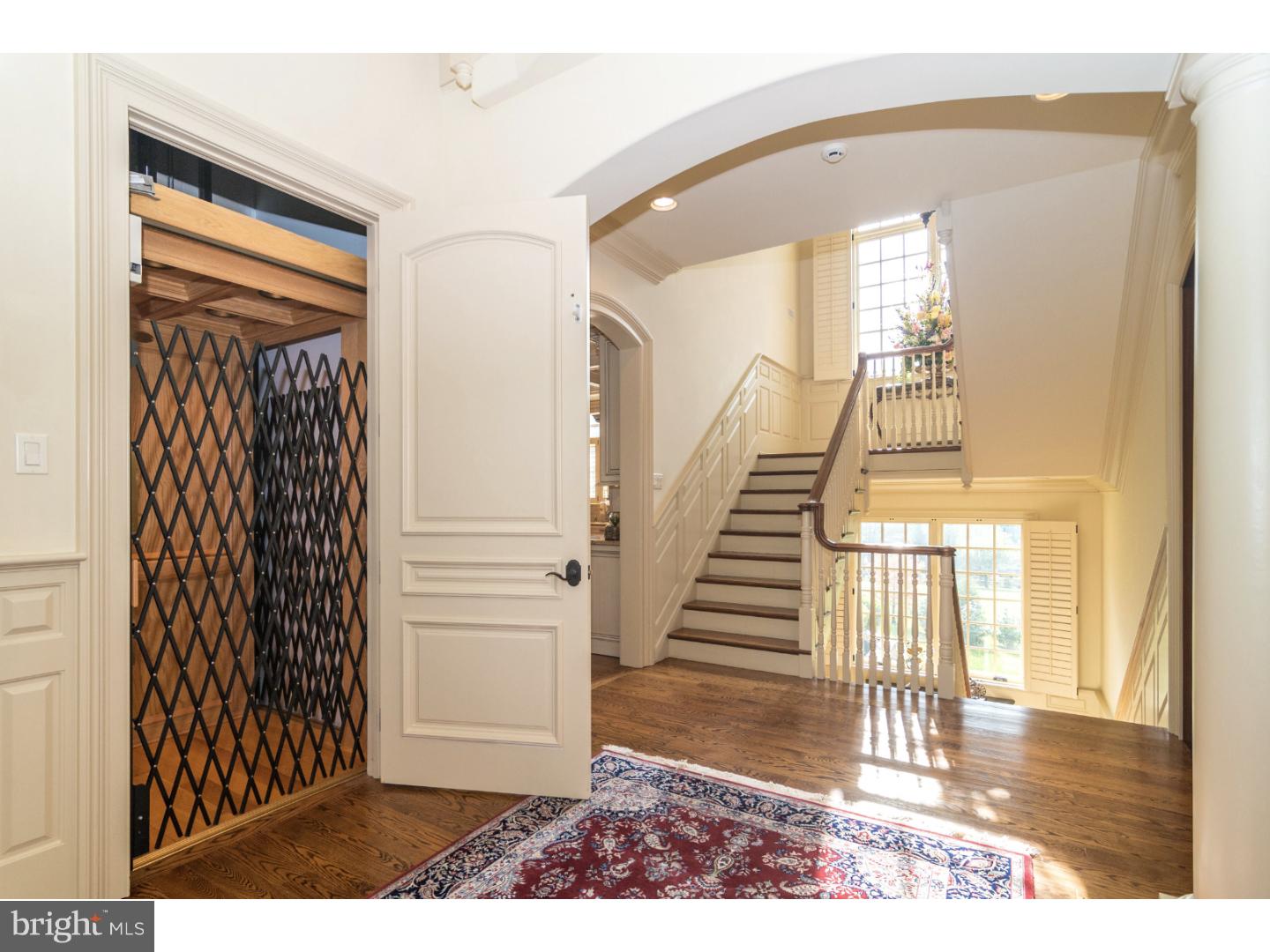 212 Cathcart Road Ambler, PA 19002 - Photo 5 of 46 Foyer