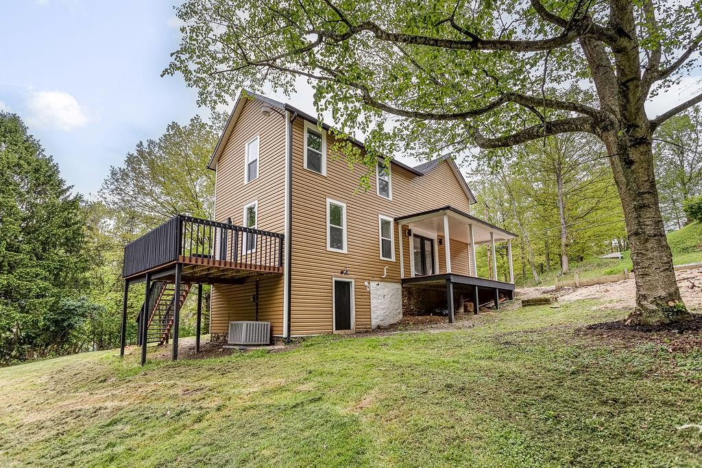 587 Upper Middletown Road Smock, PA 15480 - Photo 5 of 44 Gallery Image 5