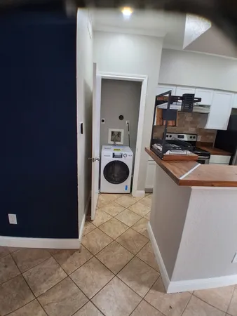 $1,345 | 3600 Jeanetta Street, Unit 105, Houston, TX 77063