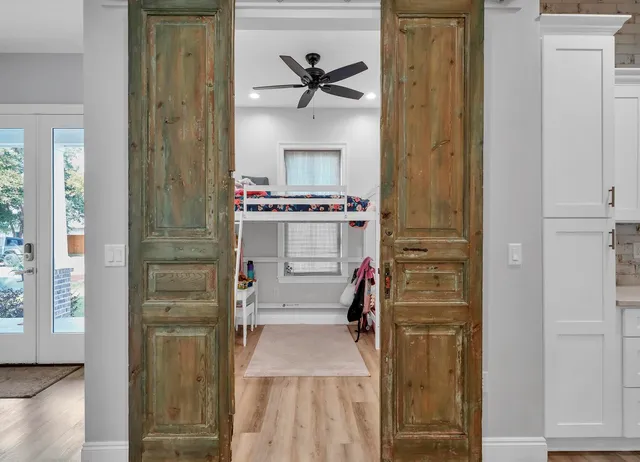 a view of walk in closet