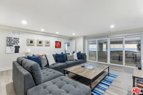 $10,950,000 | 27336 Escondido Beach Road, Malibu, CA 90265