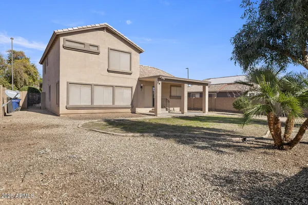$2,600 | 3297 East Warbler Road, Gilbert, AZ 85297