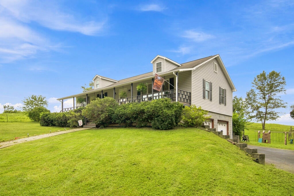 206 Locust Hill Road Max Meadows, VA 24360 - Photo 1 of 60 Gallery Image 1