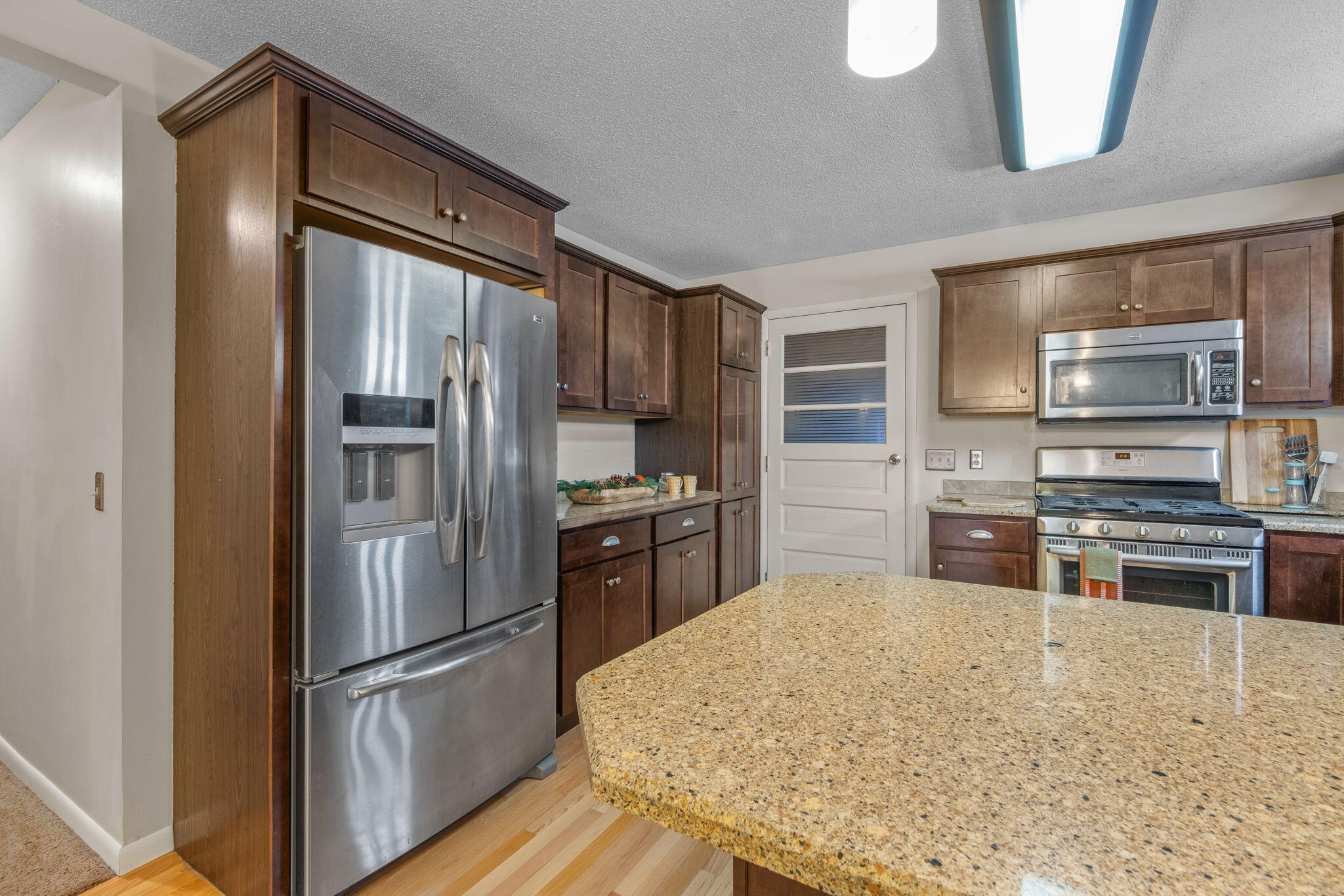 10833 1st Street Stanwood, MI 49346 - Photo 21 of 39 kitchen