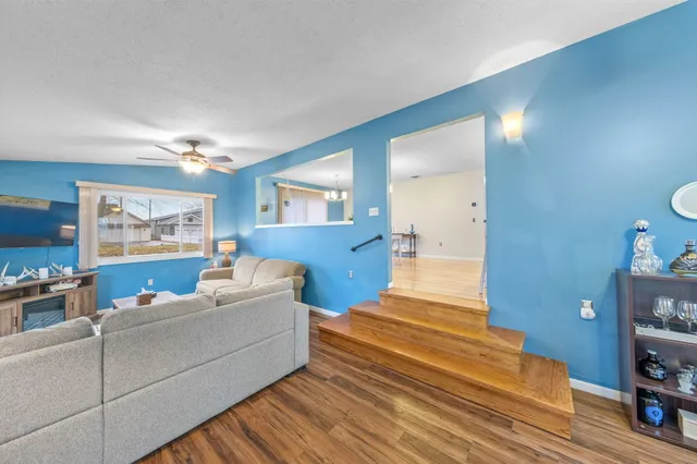 $349,900 | 10833 1st Street, Stanwood, MI 49346