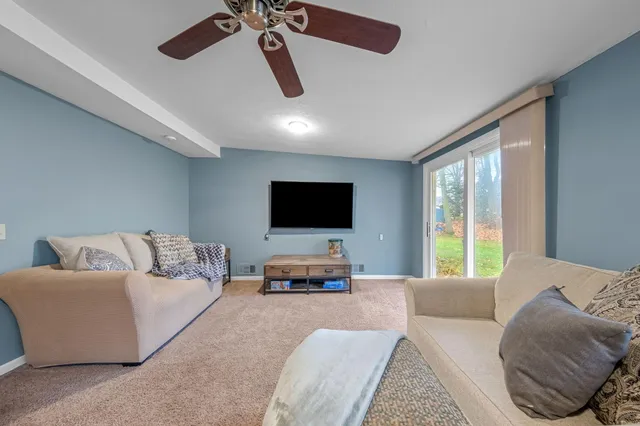 $349,900 | 10833 1st Street, Stanwood, MI 49346