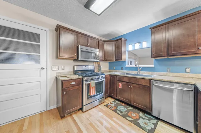 $349,900 | 10833 1st Street, Stanwood, MI 49346