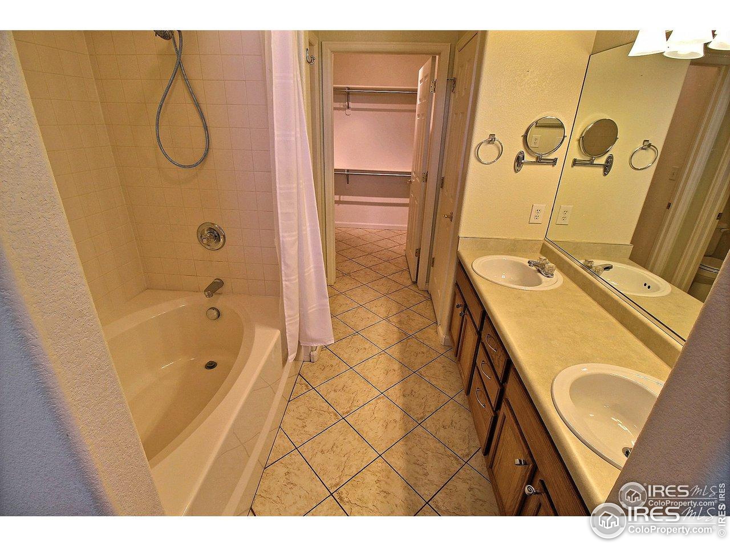 4902 29th Street, Unit 22D Greeley, CO 80634 - Photo 21 of 30