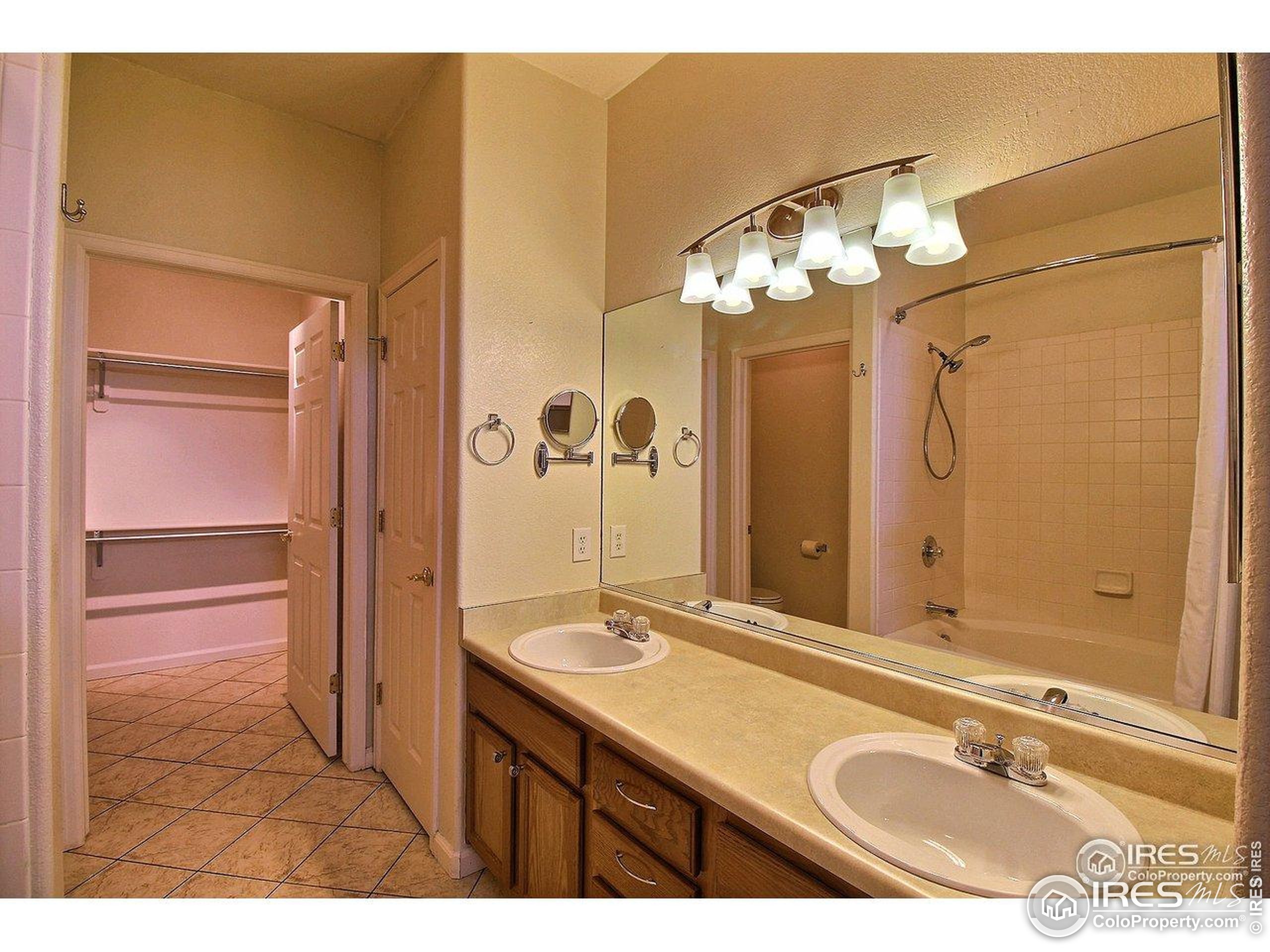 4902 29th Street, Unit 22D Greeley, CO 80634 - Photo 22 of 30