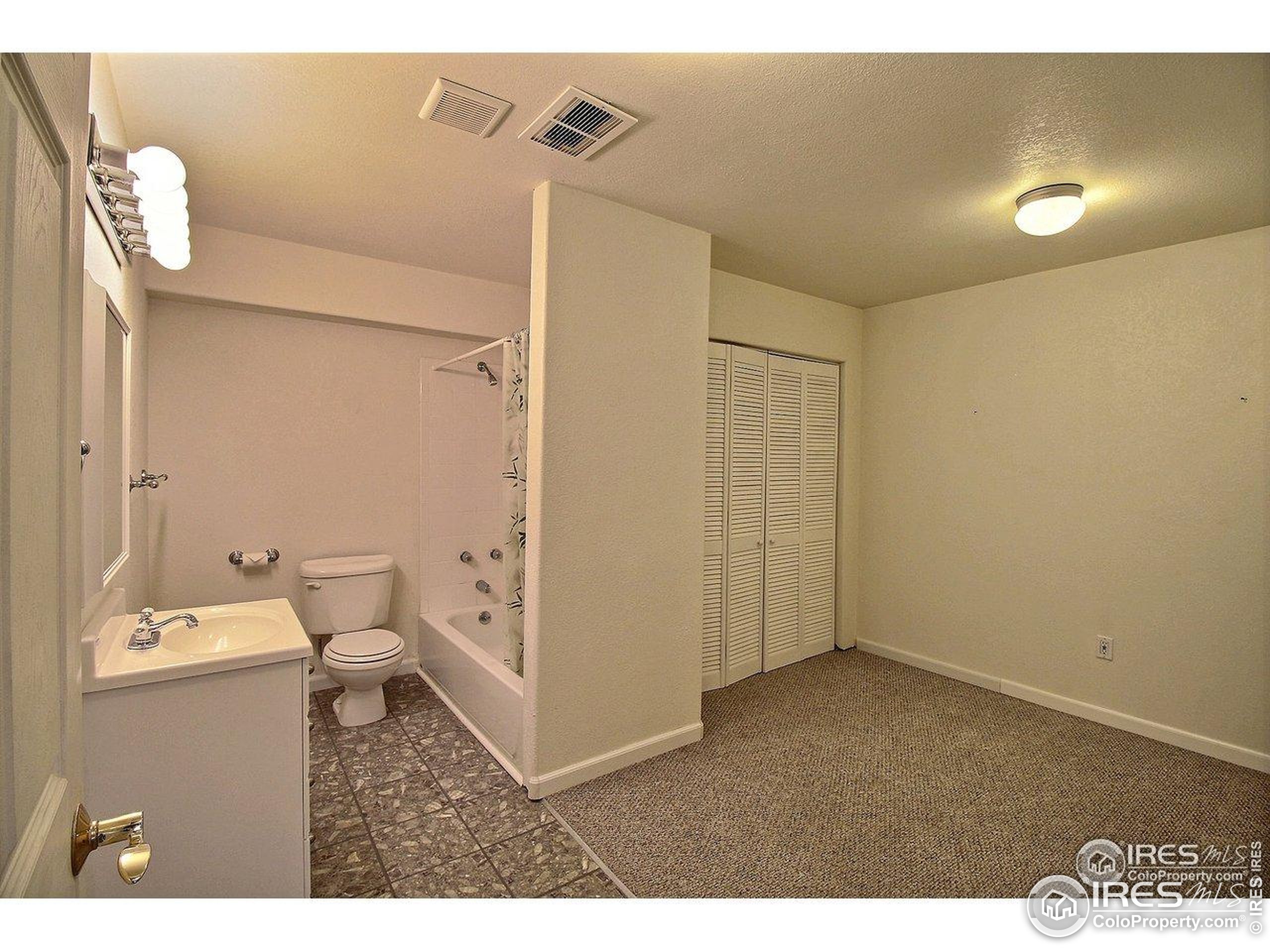 4902 29th Street, Unit 22D Greeley, CO 80634 - Photo 28 of 30
