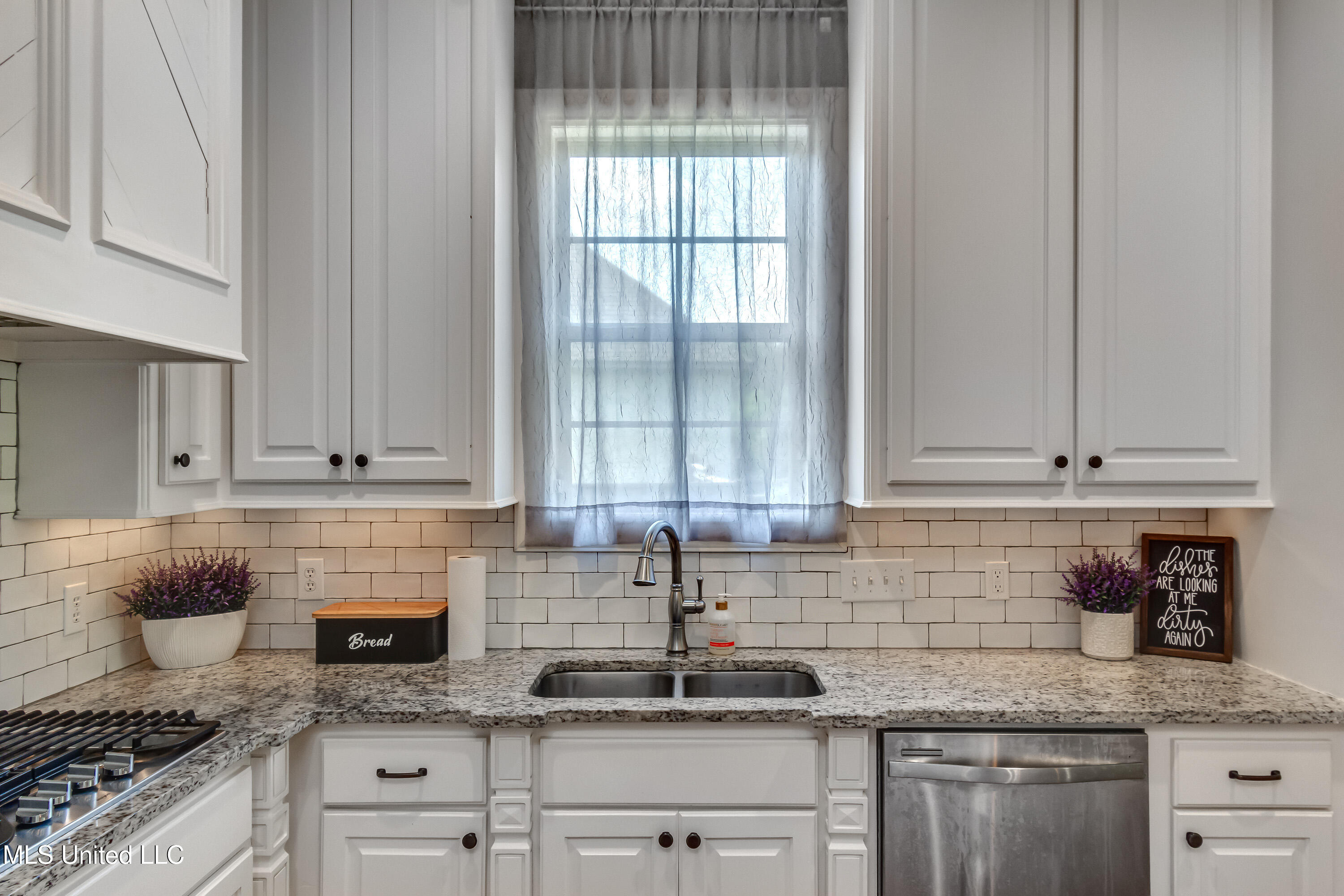 108 Wingspan Way Madison, MS 39110 - Photo 19 of 66 108 Wingspan-29