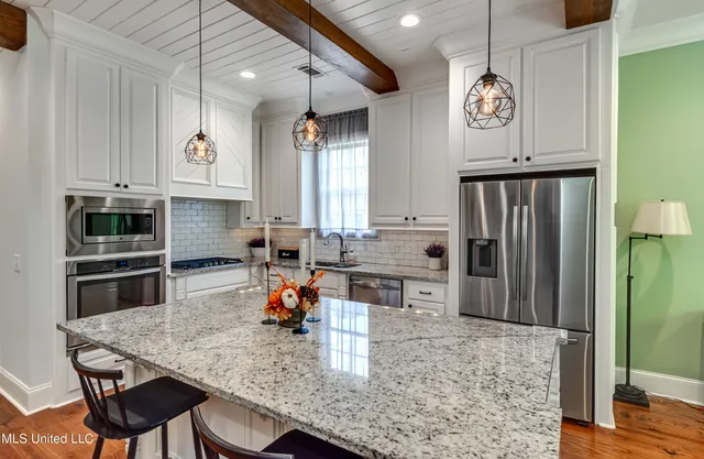 $469,000 | 108 Wingspan Way, Madison, MS 39110