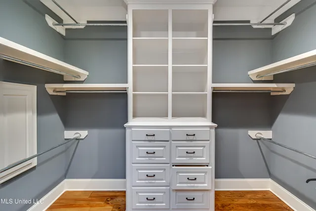 $469,000 | 108 Wingspan Way, Madison, MS 39110