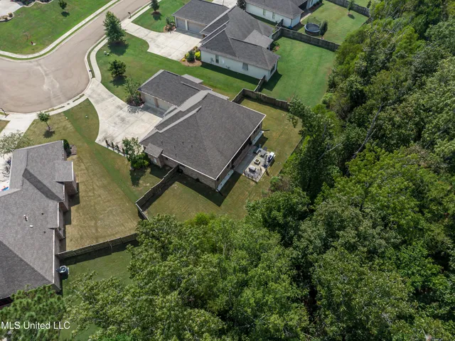 $469,000 | 108 Wingspan Way, Madison, MS 39110