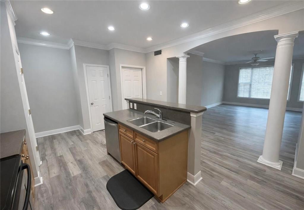 4107 Stratford Commons Decatur, GA 30033 - Photo 7 of 24