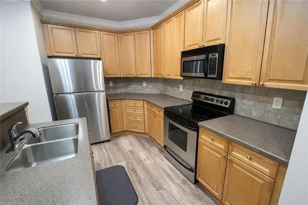 $2,499 | 4107 Stratford Commons, Decatur, GA 30033