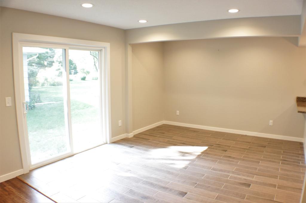 5221 Meadow Ridge Edina, MN 55439 - Photo 34 of 49