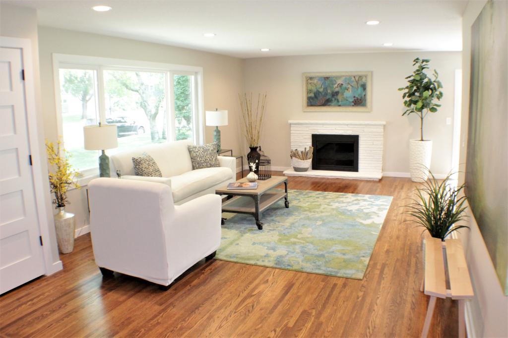 5221 Meadow Ridge Edina, MN 55439 - Photo 5 of 49