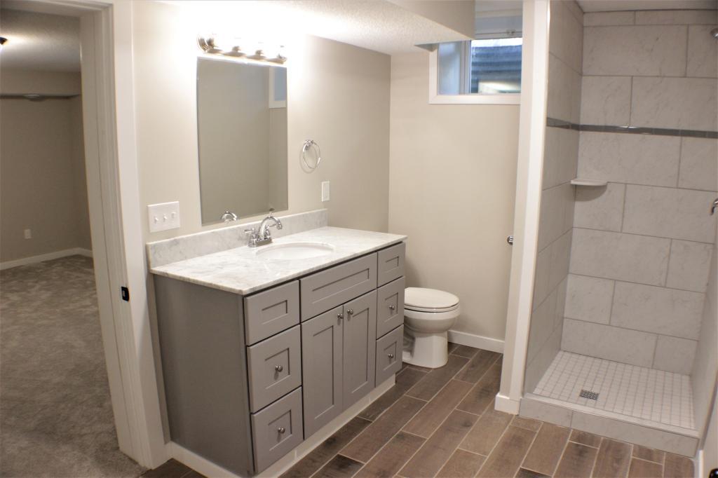 5221 Meadow Ridge Edina, MN 55439 - Photo 47 of 49