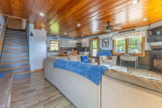 $899,000 | 123 Fire Ln 20 B, Eastbrook, ME 04634