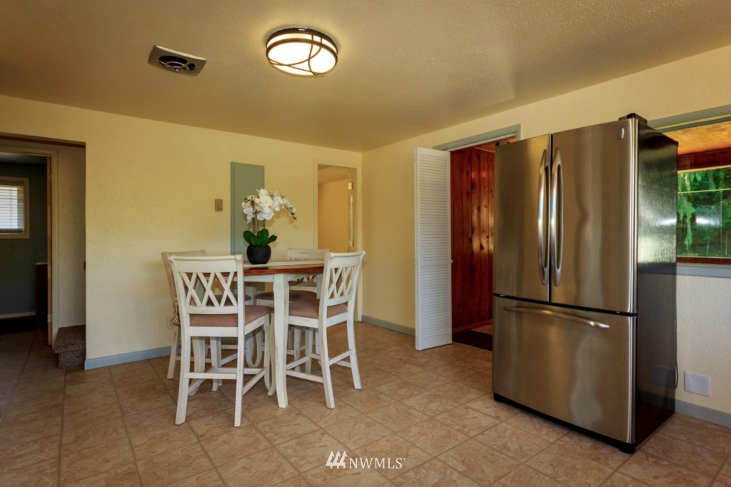 2823 Wishkah Road Aberdeen, WA 98520 - Photo 4 of 20 Gallery Image 4