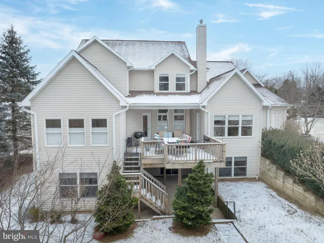 $750,000 | 130 Oak Pointe Circle, State College, PA 16801