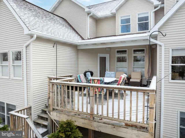 $750,000 | 130 Oak Pointe Circle, State College, PA 16801